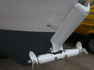 Image Showing the Ste'alth Sideshift retro-fitted to our display boat.