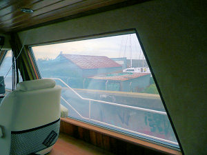 Ste'alth Switchable Glass Inside - Switched Clear