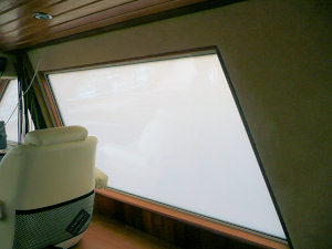 Ste'alth Switchable Glass Inside - Switched Opaque
